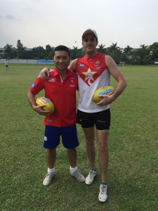 Winner of the 2016 Mick Francis Trophy Trung with Hanoi Coach Dan Hopkins